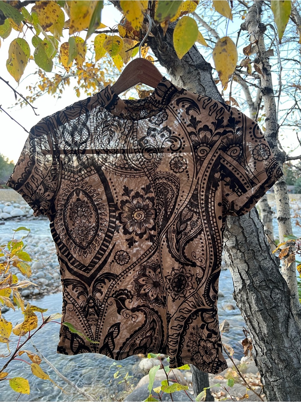 Paisley Floral Short-Sleeve Tee in Brown and Black